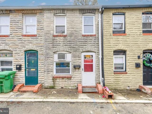 Townhouse for sale in Gibsonton, Maryland