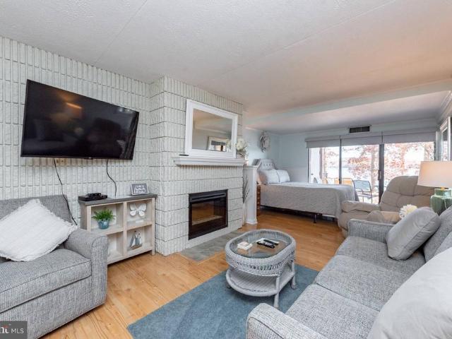Condo for sale in Garrett, Maryland