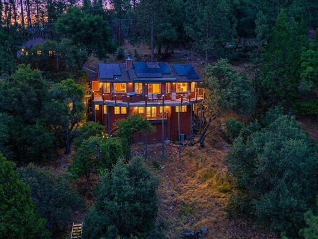 House for sale in Groveland, California