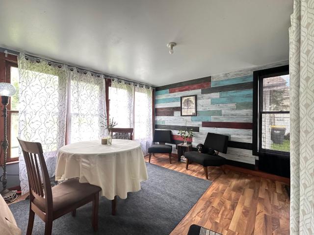 House for sale in Galesville