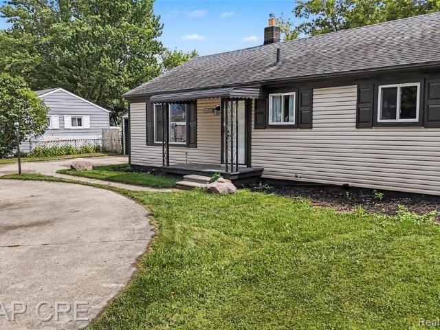 House for sale in Clinton Township, Michigan