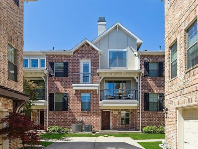Townhouse for sale in Richardson, Texas