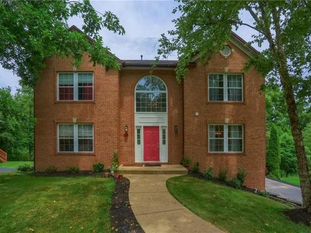 House for sale in Bakerstown, Pennsylvania