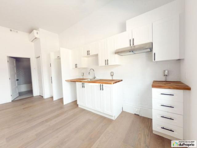 Apartment for rent in Saint-Félix-de-Valois, Lanaudière