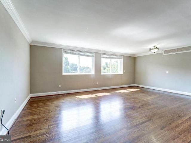 Condo for sale in Virginia