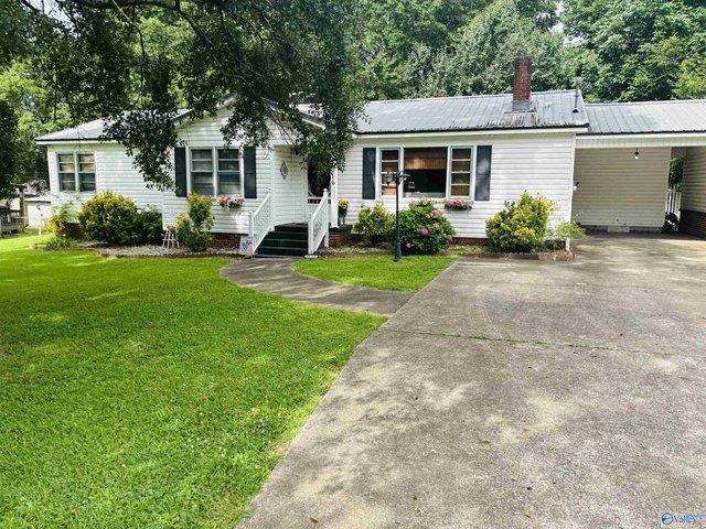 House for sale in Etowah, Alabama
