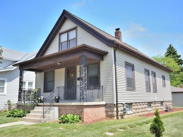 House for sale in West Allis, Wisconsin