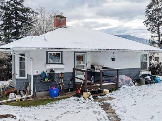 House for sale in Lumby, British Columbia