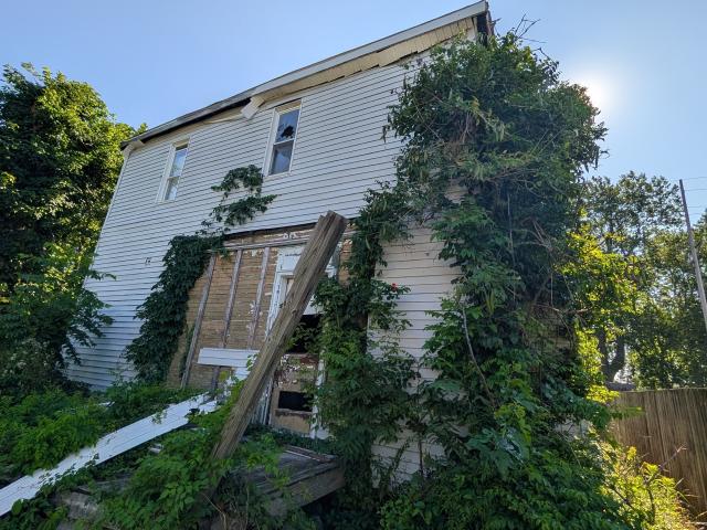 House for sale in Anderson, Indiana
