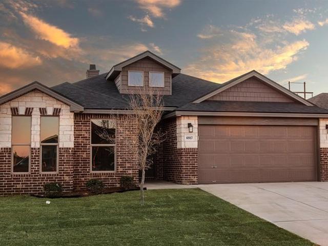 House for sale in Wolfforth, Texas