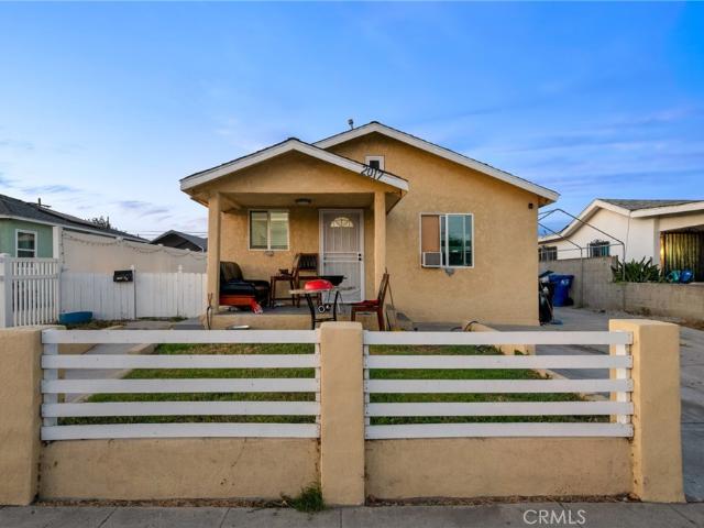 House for sale in Los Angeles, Los Angeles County