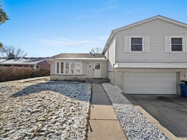 House for rent in Mount Prospect, Illinois