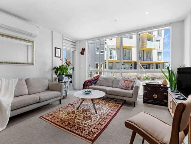 Apartment for sale in Paremoremo