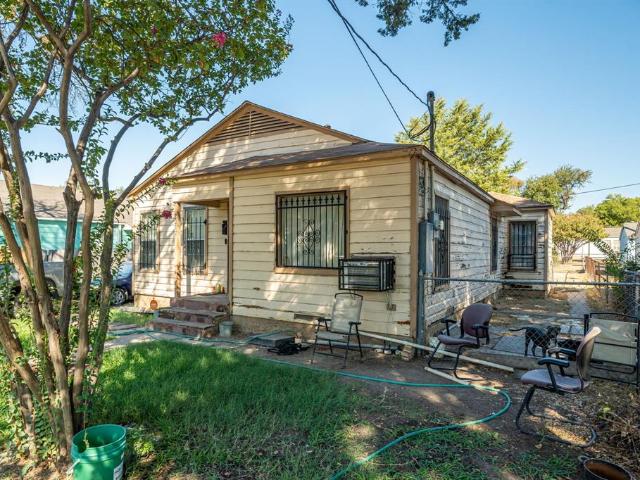 House for sale in Dallas, Texas