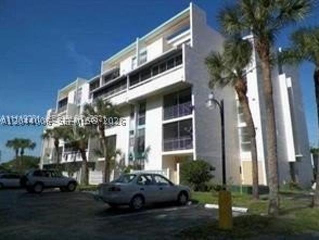 Condo for sale in Lauderhill, Florida