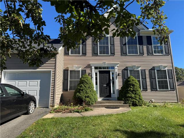 House for sale in Minesite, Lower Macungie Township