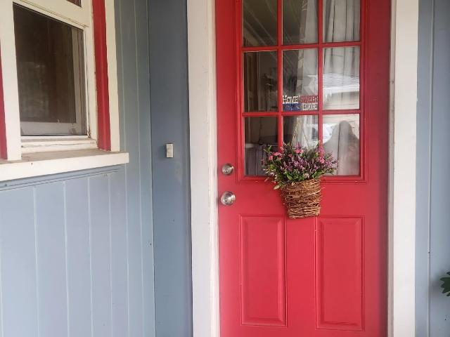 House for sale in Shasta, California