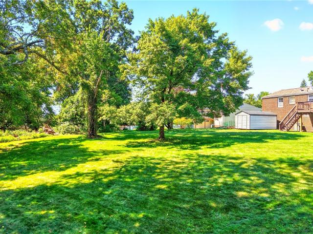 House for sale in Indianola, Pennsylvania