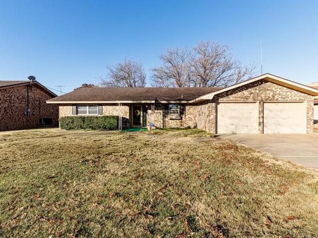 House for sale in Levelland, Texas