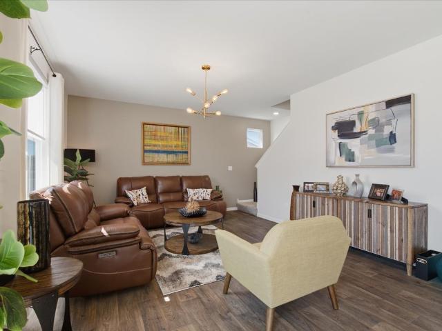 House for sale in Mchenry, Illinois