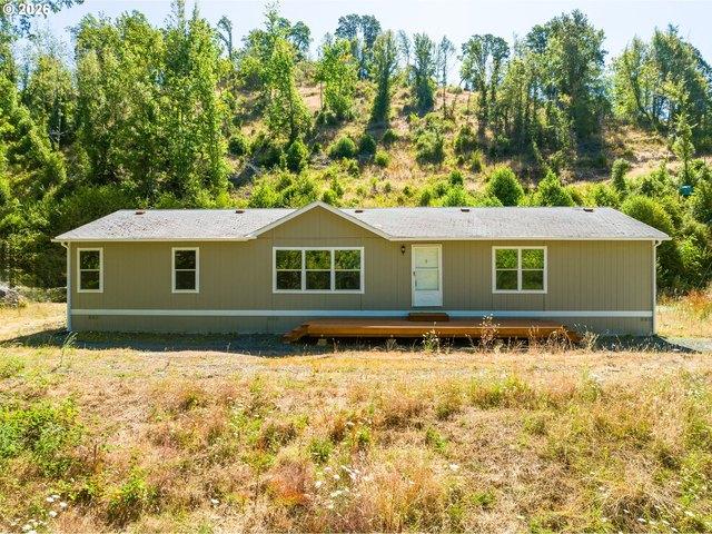 House for sale in Myrtle Point, Coos County