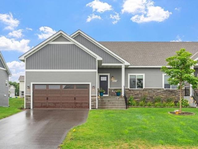 Townhouse for sale in Big Lake, Minnesota