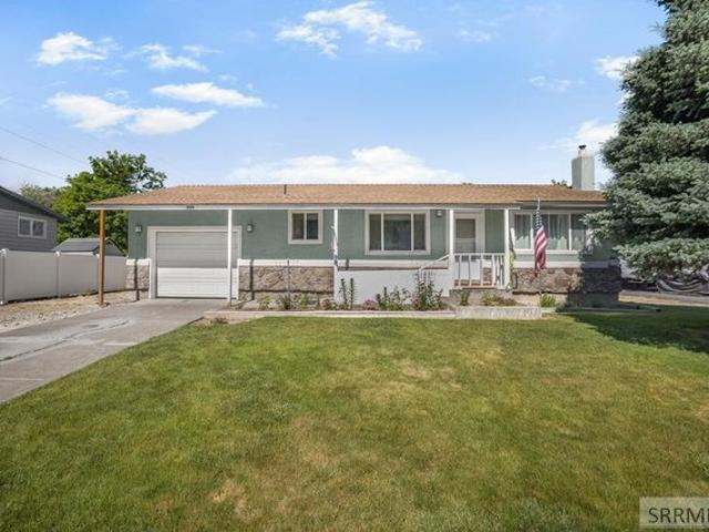 House for sale in Bingham, Idaho