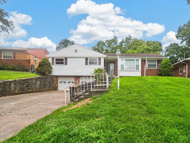 House for sale in Roselawn, Ohio