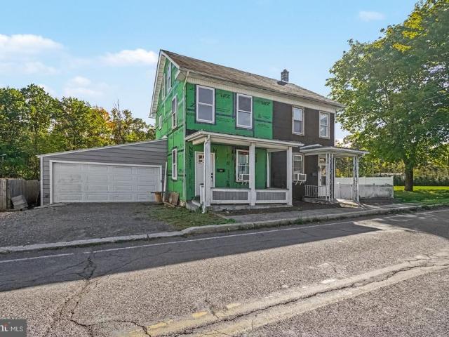 Townhouse for sale in Good Spring, Porter Township