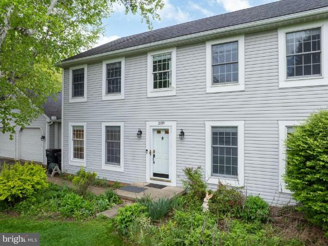 House for sale in Pennsylvania Furnace, Pennsylvania
