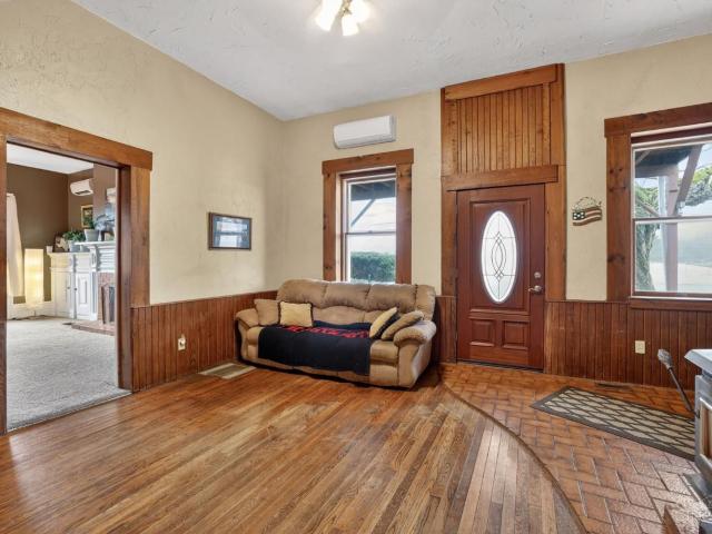 Ranch for sale in Cedar Grove, Ohio