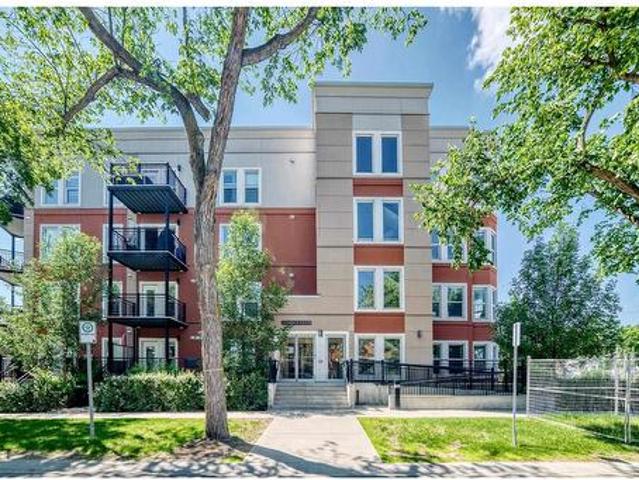 Condo for sale in Wedgewood, Alberta