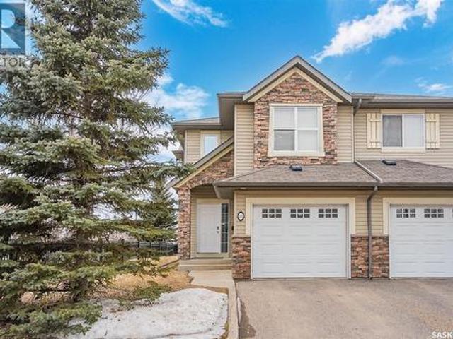 Townhouse for sale in Saskatoon, Saskatchewan