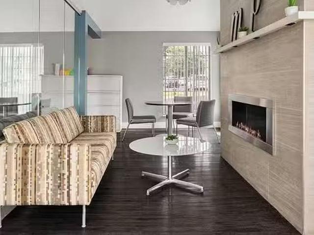 Condo for rent in Burnsville