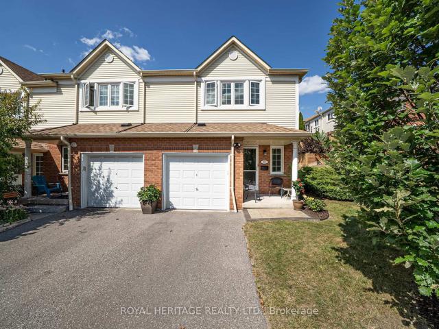 Condo for sale in Whitby, Golden Horseshoe
