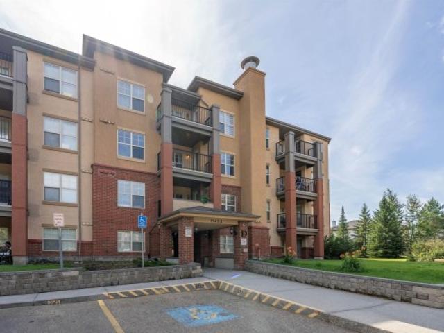 Condo for sale in Wedgewood, Alberta
