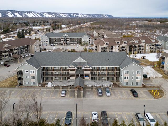 Condo for rent in Clearview, Ontario