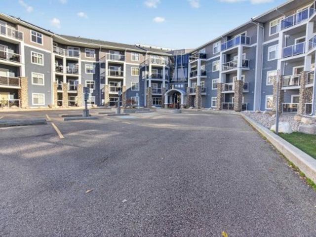 Condo for sale in Oxford, Edmonton