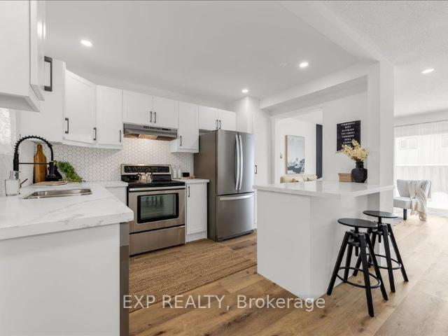 Condo for sale in Ancaster, Ontario