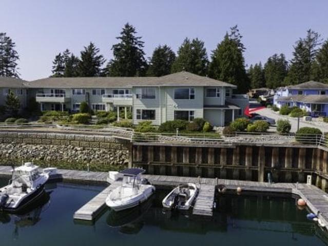 Townhouse for sale in Sechelt, British Columbia