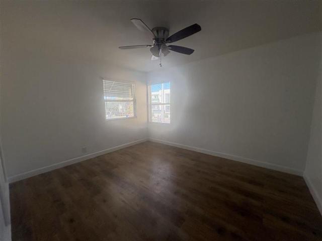 Apartment for rent in Long Beach, California