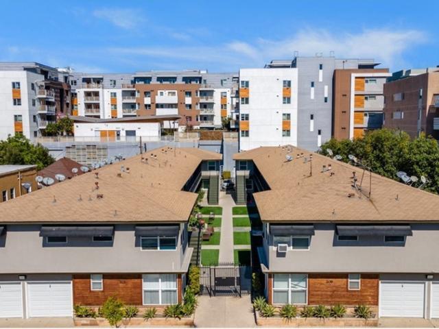 Apartment for rent in Long Beach, California