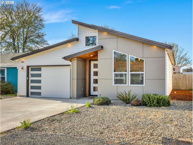 House for sale in Long Beach, Washington