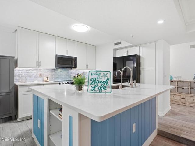 Condo for sale in Jacksonville Beach, Florida