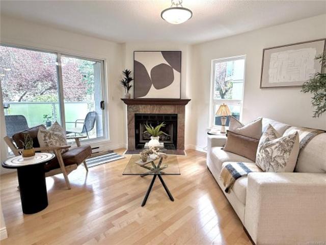 Property for sale in Quadra Village, Victoria