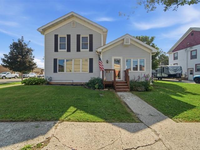 House for sale in State Center, Iowa