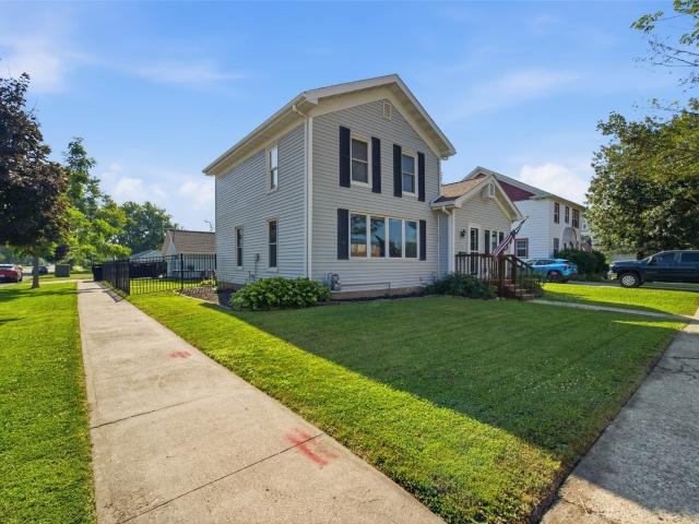 House for sale in State Center, Iowa