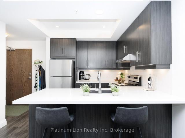Condo for rent in Ancaster, Ontario