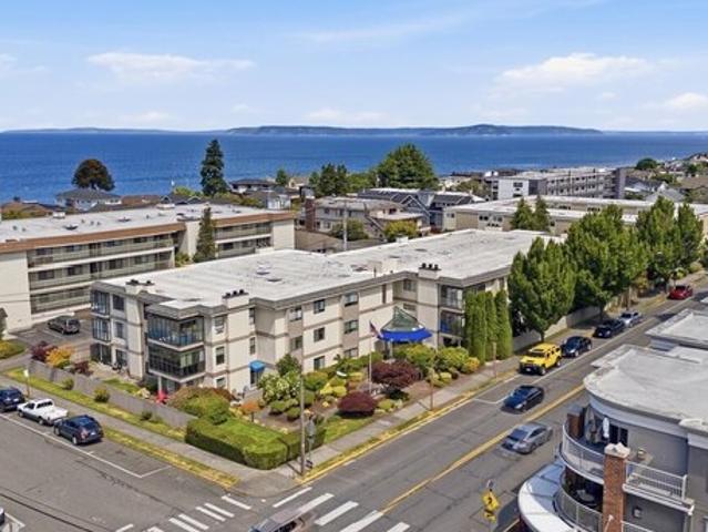Condo for sale in Edmonds, Washington