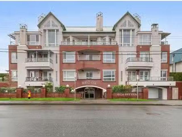 Condo for sale in Chilliwack, British Columbia